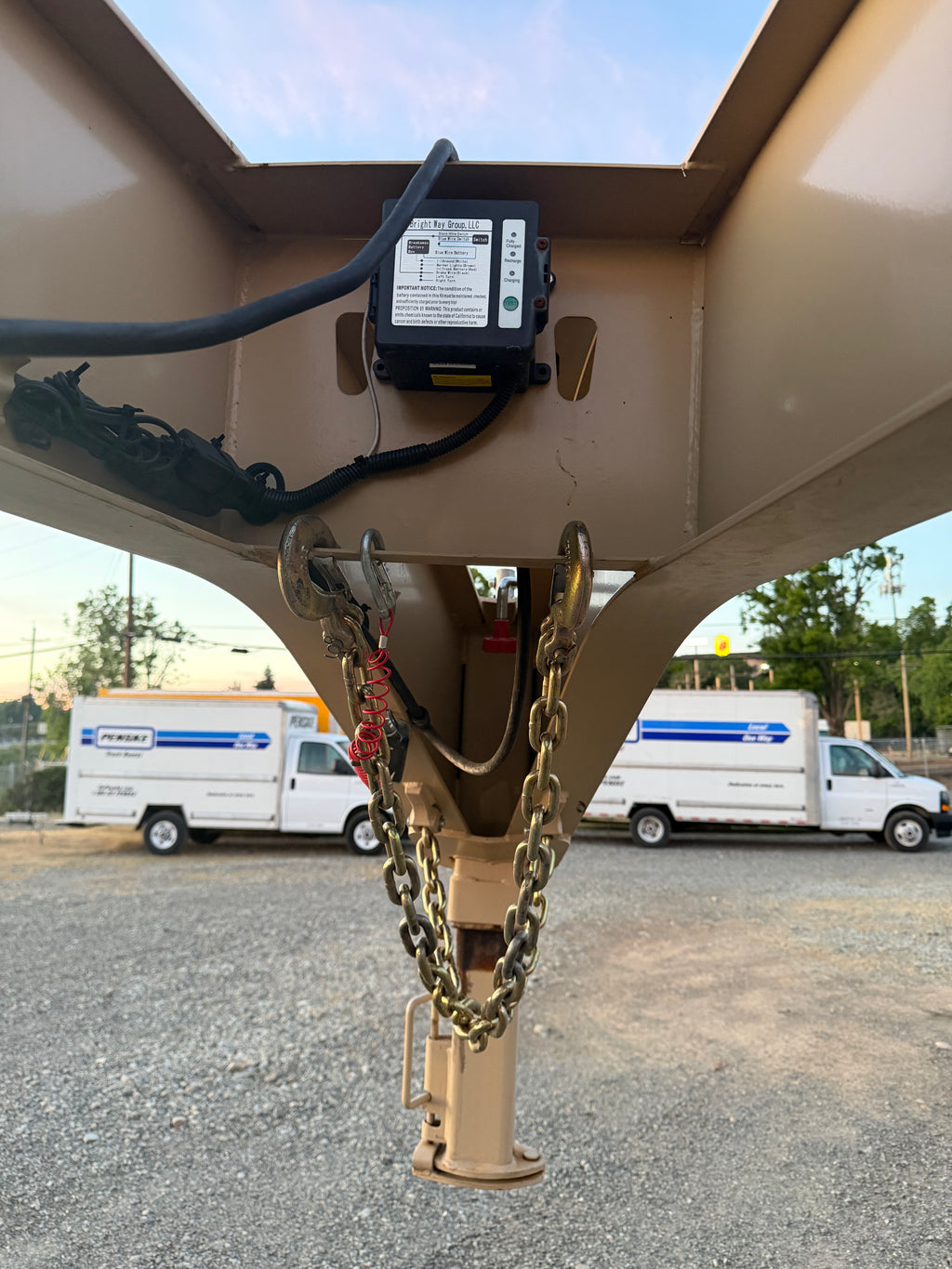 Diamond C  -- FMAX 212 35' Gooseneck -- HotShot Deluxe